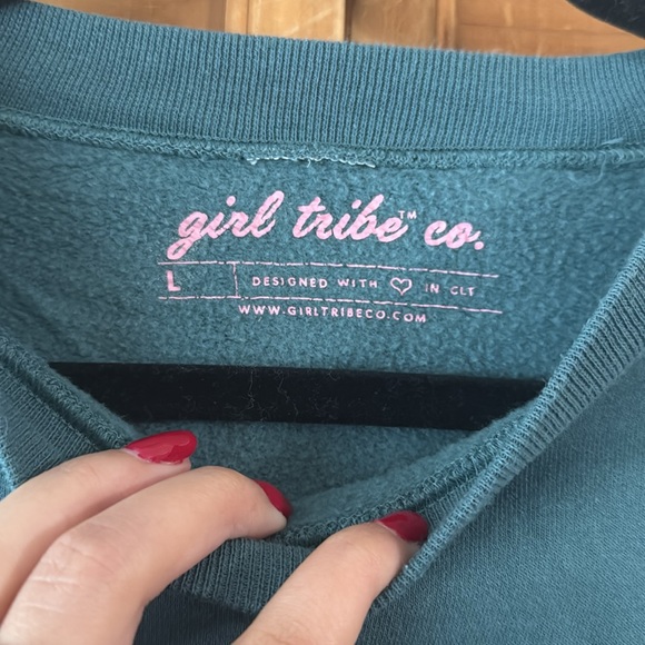 Graphic Sweatshirt - Picture 4 of 7